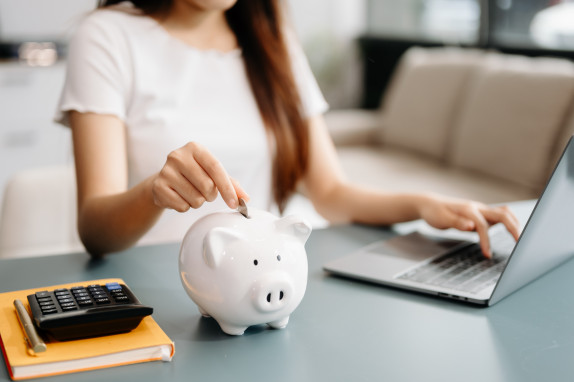 Investir dans l'or et le Bitcoin : sécurité et diversification