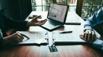 HSBC : bénéfice trimestriel en baisse et impact juridique historique