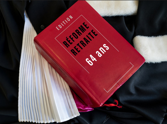 Suspension de la réforme des retraites : faut-il s'attendre à une hausse des taux de crédit ?