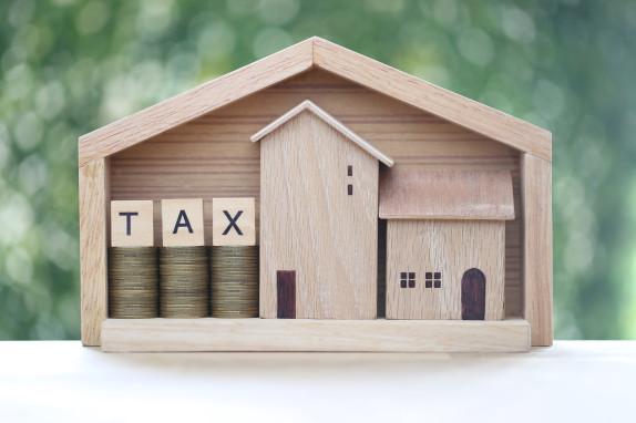 LFI plaide pour une taxe foncière recalculée selon le patrimoine réel