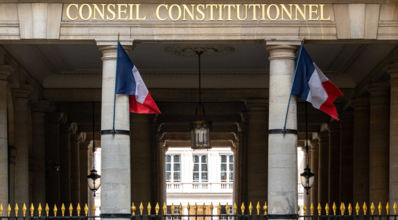 Le Conseil constitutionnel invalide la rétroactivité des impôts locaux