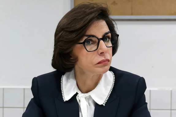 Vives tensions entre Emmanuel Grégoire et Rachida Dati autour du logement social