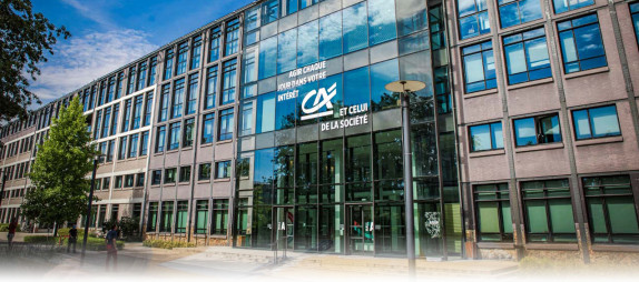 Crédit immobilier 100 % en ligne : le Crédit Agricole défie les néobanques