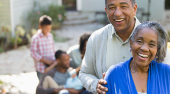 Revalorisation des pensions 2026 : 10 % de hausse pour les parents