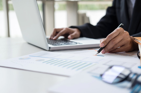 Fin d'année fiscale : les placements à anticiper pour alléger l'impôt