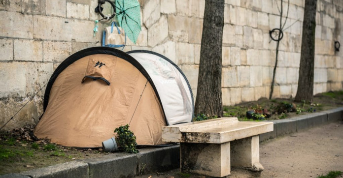 Urgence hivernale : la gauche appelle à réactiver la loi de réquisition des locaux vacants