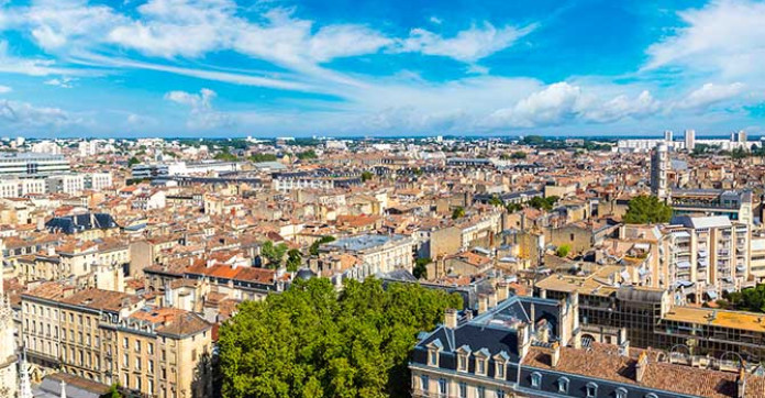 Quand le prix du mètre carré dicte le nombre de bébés en France