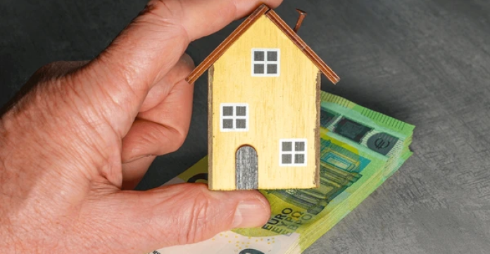 Résilience immobilière : les mécanismes qui soutiennent les prix face au choc monétaire