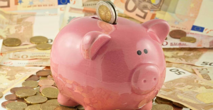 Épargne réglementée : une rémunération ajustée face à la désinflation en France