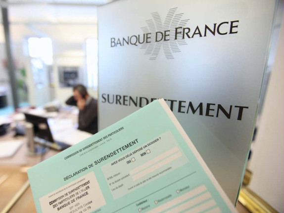 Surendettement en France : les chiffres marquants du rapport annuel 2025