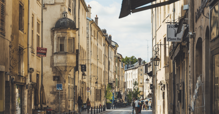 Immobilier à Nancy : vers un ajustement des prix de vente face à une location figée