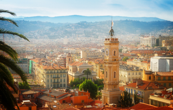 Marché immobilier niçois : entre correction des prix de vente et stabilité locative en mars 2026