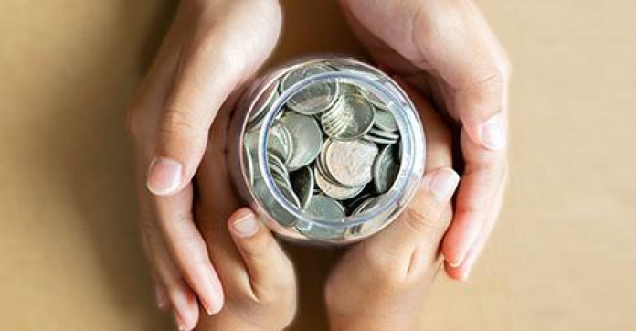 Succession et dons d'argent : pourquoi l'exécutif maintient le plafond des 80 ans
