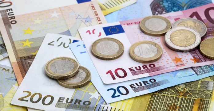 Succès historique de l'assurance-vie : les épargnants français plébiscitent le placement en 2026