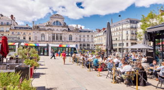 Marché immobilier à Angers : état des lieux des tarifs d'achat et de location au printemps 2026