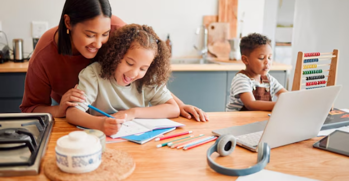 Rentrée scolaire 2026 : revalorisation de l'ARS et conditions d'attribution pour les familles