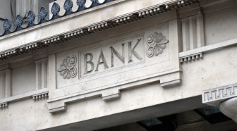 Primes et gratuité : le palmarès des offres de bienvenue des banques de réseau en avril 2026