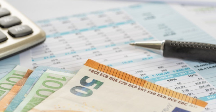 Virements bancaires de mai 2026 : pourquoi votre paie risque d'arriver après le week-end