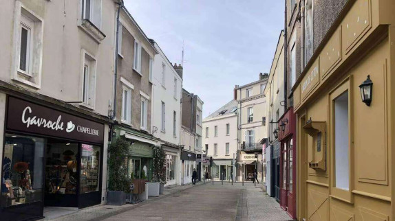 Immobilier résidentiel : comment la crise des commerces de centre-ville redéfinit l'investissement