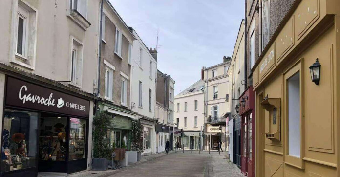Immobilier résidentiel : comment la crise des commerces de centre-ville redéfinit l'investissement