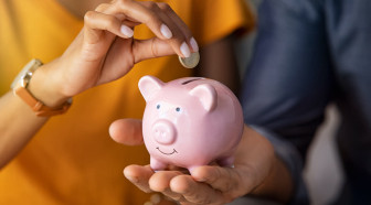 Comportement d'épargne : les Français réorientent leurs placements face à la baisse des taux réglementés