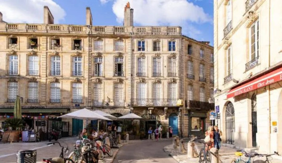 Marché immobilier à Bordeaux : nette divergence de trajectoire entre appartements et maisons en juin 2026
