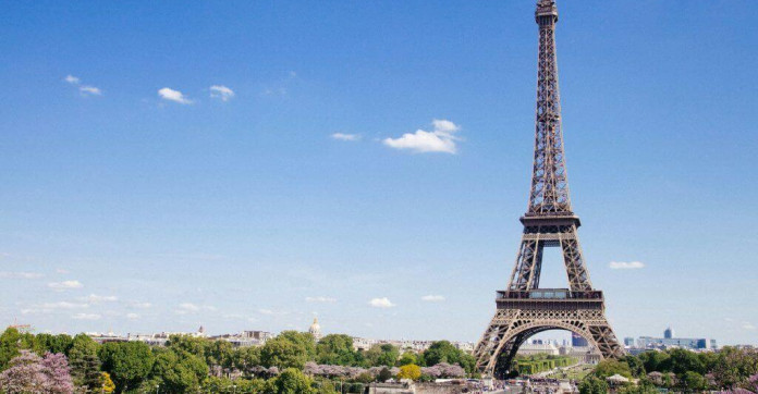 Marché immobilier à Paris : légère progression des prix à l'achat et tension continue sur les loyers en juin 2026