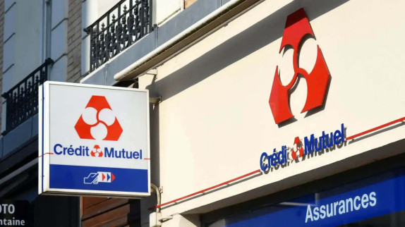 Image des banques : le Crédit Mutuel reste leader d'un secteur en net retour en force