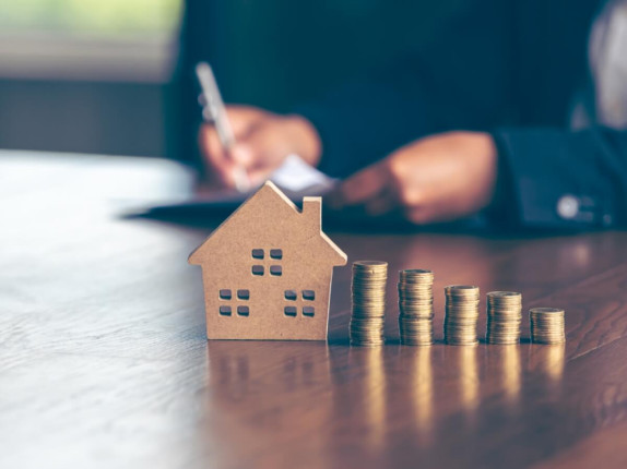 Immobilier : les acheteurs hésitent et les prix s'ajustent au premier semestre 2026