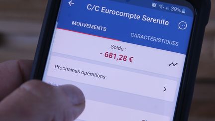 Directive européenne sur le découvert bancaire : fin de la spirale des frais ou simple ajustement ?