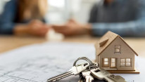 Taux de crédit immobilier : pause estivale sur les barèmes avant une rentrée incertaine