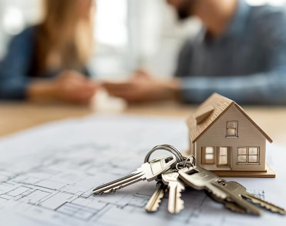 Taux de crédit immobilier : pause estivale sur les barèmes avant une rentrée incertaine