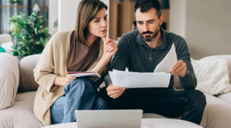Taux d'endettement dépassé (35 %) : les solutions pour faire accepter votre prêt immobilier