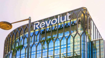 Revolut : la stratégie de la néobanque britannique pour conquérir la jeunesse mondialisée