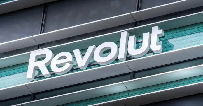 Secteur bancaire : Revolut obtient sa licence en France et franchit une étape clé de son expansion