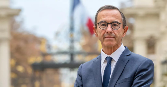 Présidentielle 2027 : Bruno Retailleau propose de déduire les intérêts d'emprunt pour les familles
