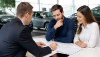 Financement automobile : la location avec option d'achat (LOA) face à un durcissement réglementaire