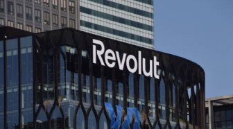 Revolut et Visa réalisent le premier paiement sécurisé initié par un agent d'intelligence artificielle en France