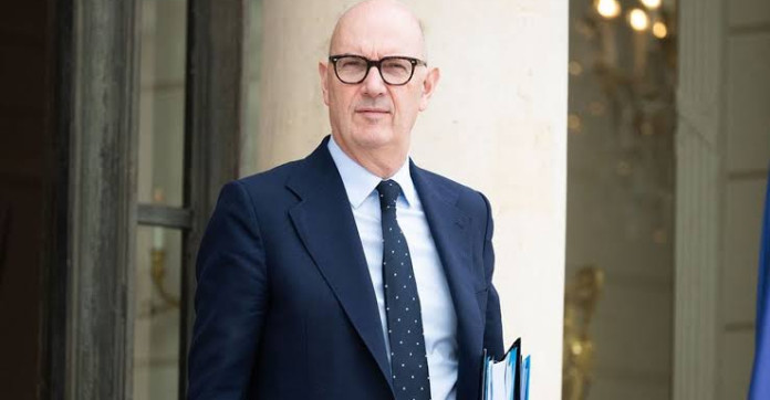 Pistes du budget 2027 : le gouvernement étudie une taxation de l'épargne salariale et un effort sur les retraites