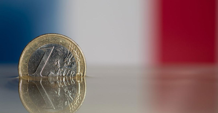Réduction de la dette publique : le sentiment d'urgence atteint un niveau record chez les Français