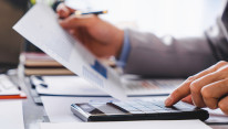 Budget 2027 : le vote sur les recettes reporté, les mesures fiscales restent en discussion