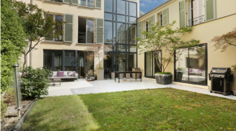 EN IMAGES. À vendre : maison familiale avec jardin à Puteaux