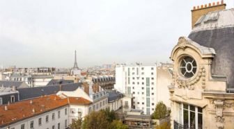 EN IMAGES. À vendre : triplex à Paris avec vue sur la Tour Eiffel
