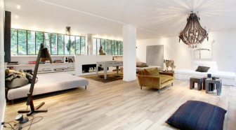 EN IMAGES. À vendre : magnifique loft parisien avec terrasses