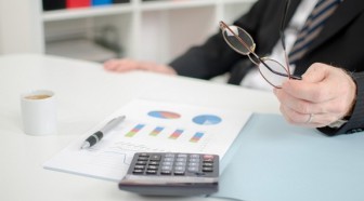 Les Français verront leurs frais bancaires augmenter en 2016