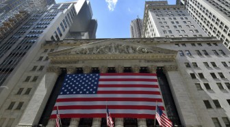 Wall Street, apaisée face aux risques géopolitiques, ouvre en hausse