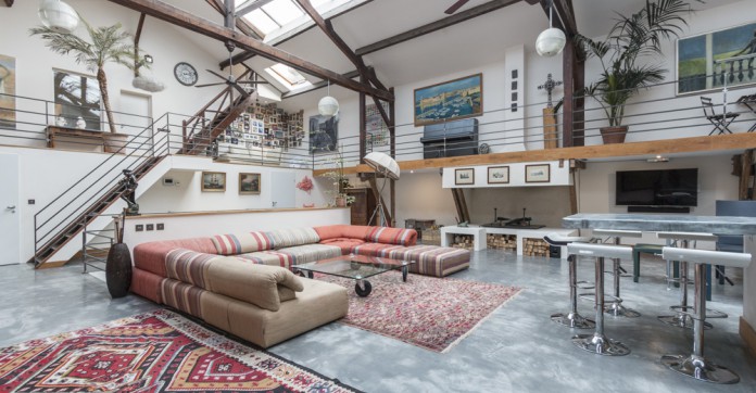 EN IMAGES. A vendre : loft exceptionnel dans un ancien ensemble industriel