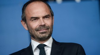Baisse des APL : "aucun impact" pour les bénéficiaires, assure Philippe