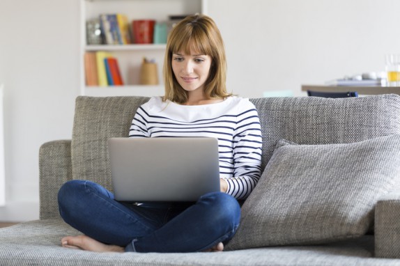 Les banques en ligne séduisent de plus en plus de Français