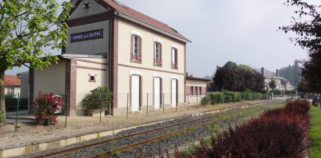 Rachat de crédit Condé-sur-Suippe